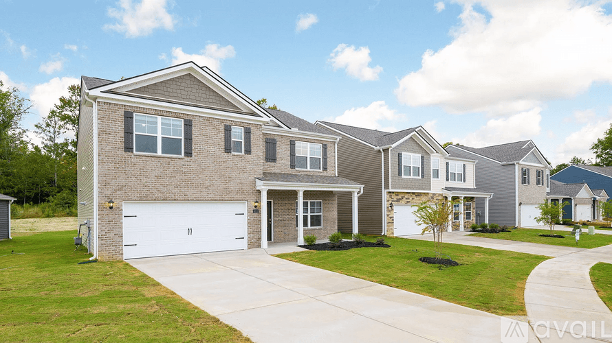 Cleveland House: 3111 Highline Dr