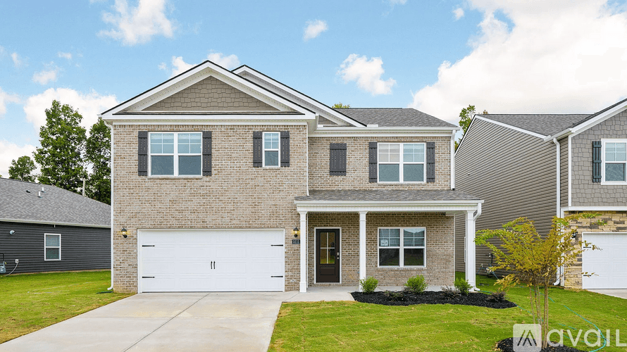 Cleveland House: 3111 Highline Dr