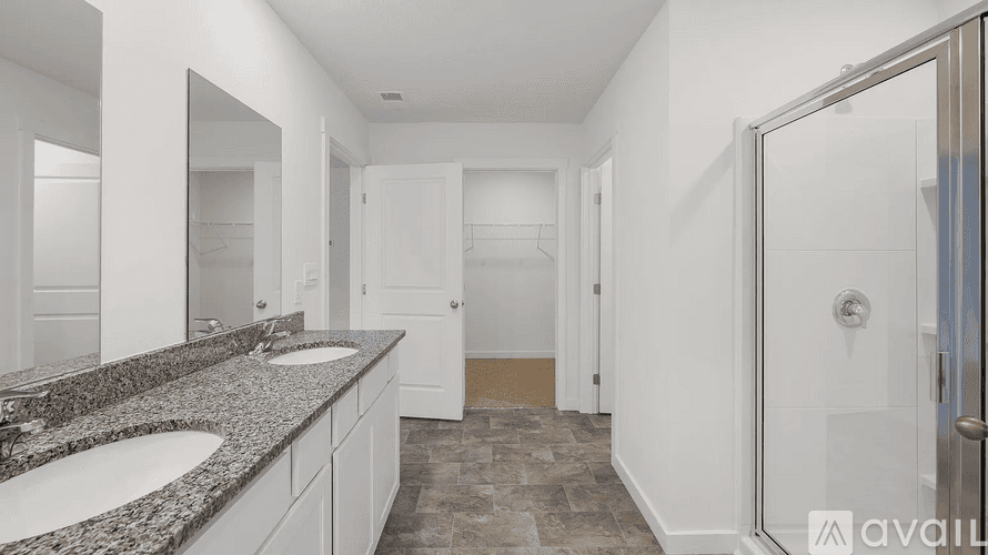 Cleveland House: 3111 Highline Dr