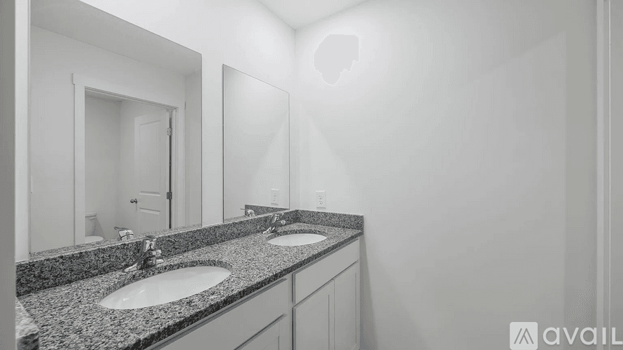 Cleveland House: 3111 Highline Dr