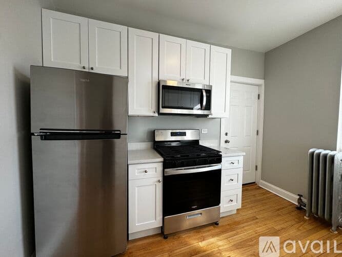 Chicago Apartment: 4904 N St Louis Ave