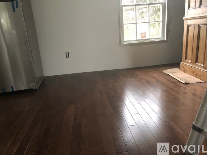 Nantucket Apartment: 14 Brewster Road