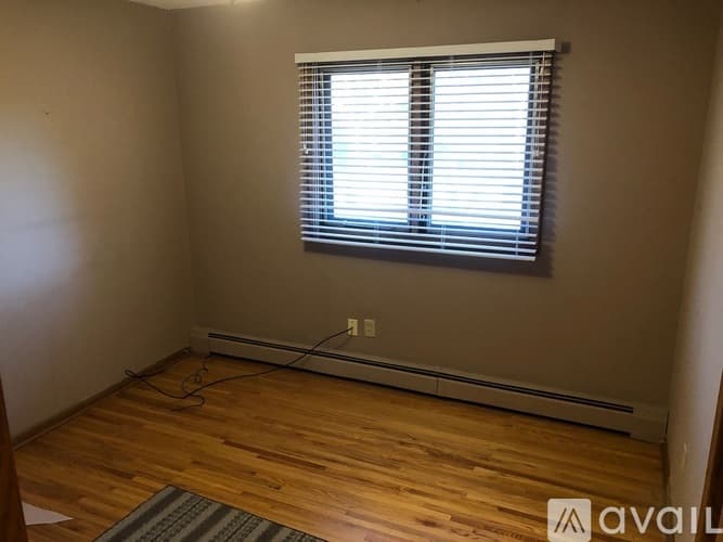 Minneapolis House: 5101 Valley View Rd