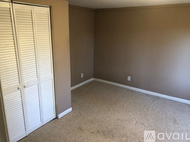 Minneapolis House: 5101 Valley View Rd