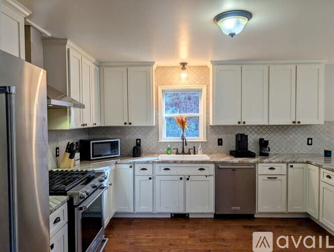 Rabun Gap House: 25 Silver Maple Ln