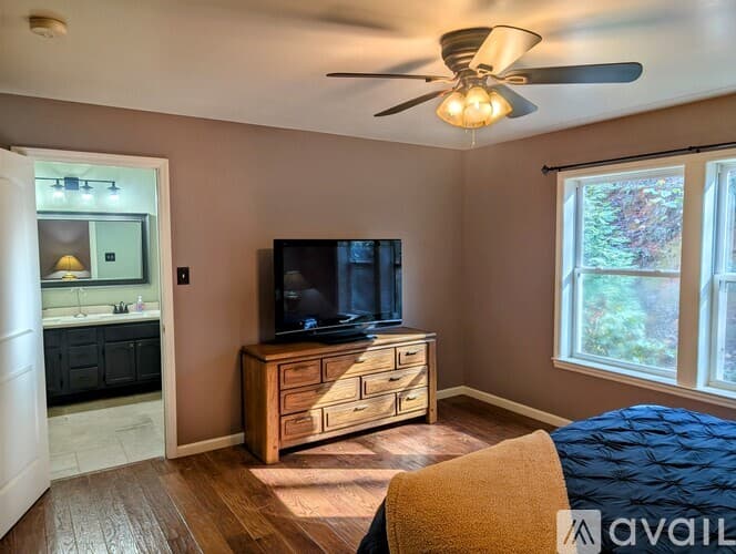 Rabun Gap House: 25 Silver Maple Ln