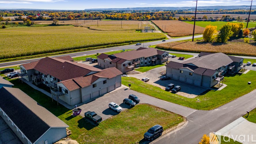 Galesville Apartment: 16210 Ridgeview Dr