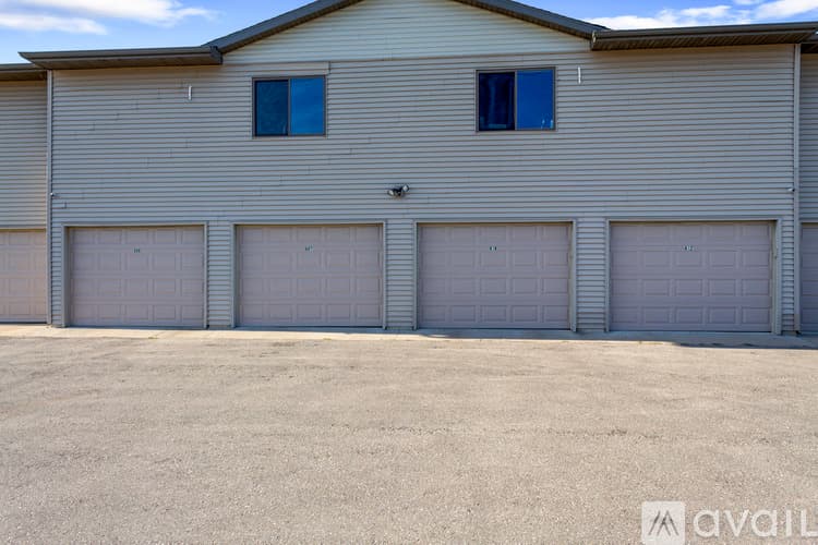 Galesville Apartment: 16210 Ridgeview Dr