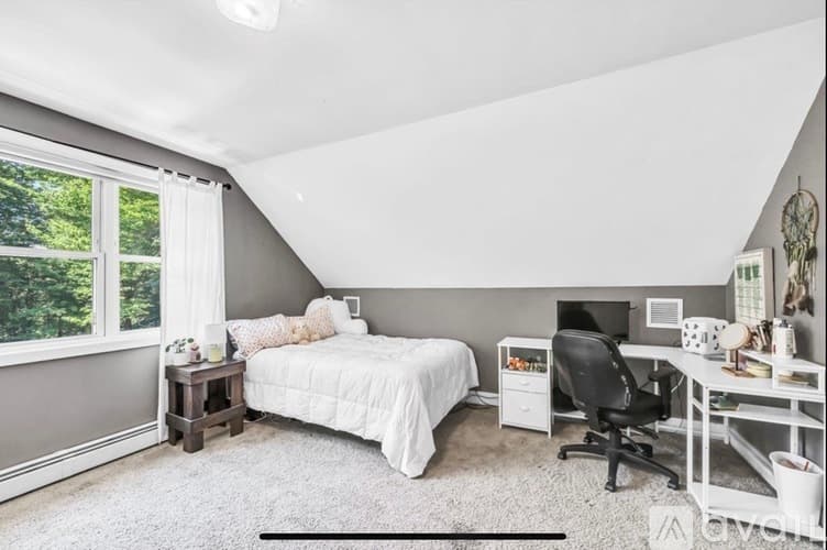 Hampden House: 86 Thresher Road