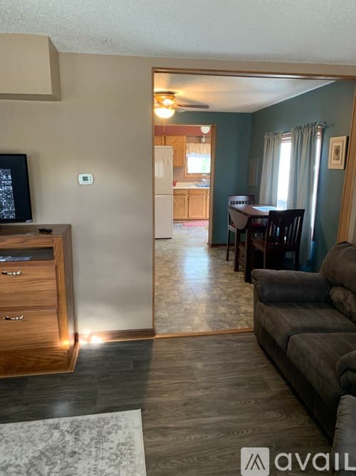 Bemidji House: 708 Mississippi Ave NW