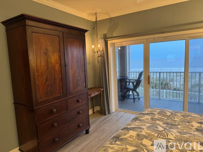 Atlantic Beach Condo: 701 Beach Avenue