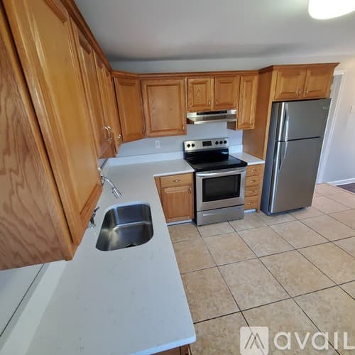 Torrington Apartment: 58 Pulaski St