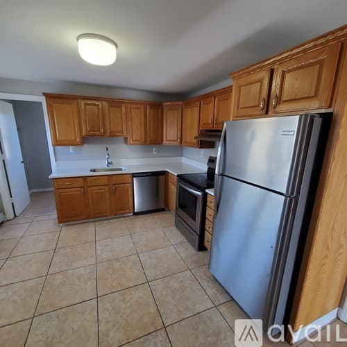 Torrington Apartment: 58 Pulaski St