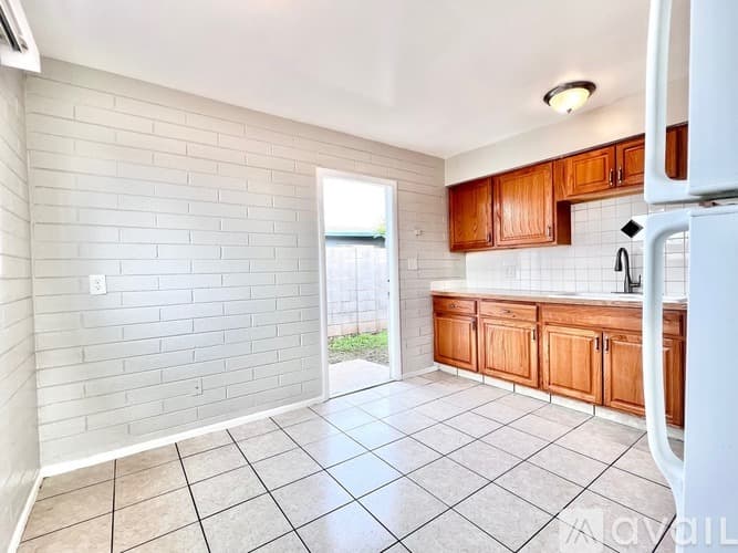Glendale Apartment: 7013 N 76th Ave