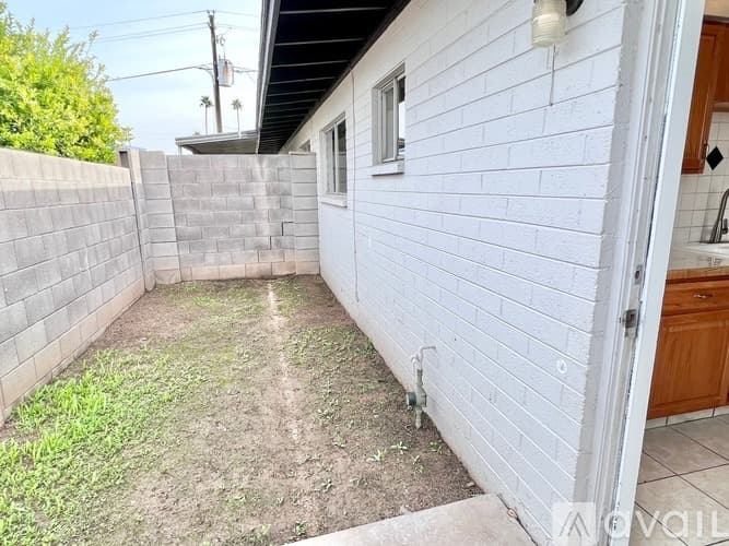 Glendale Apartment: 7013 N 76th Ave