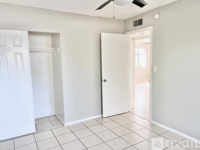 Glendale Apartment: 7013 N 76th Ave