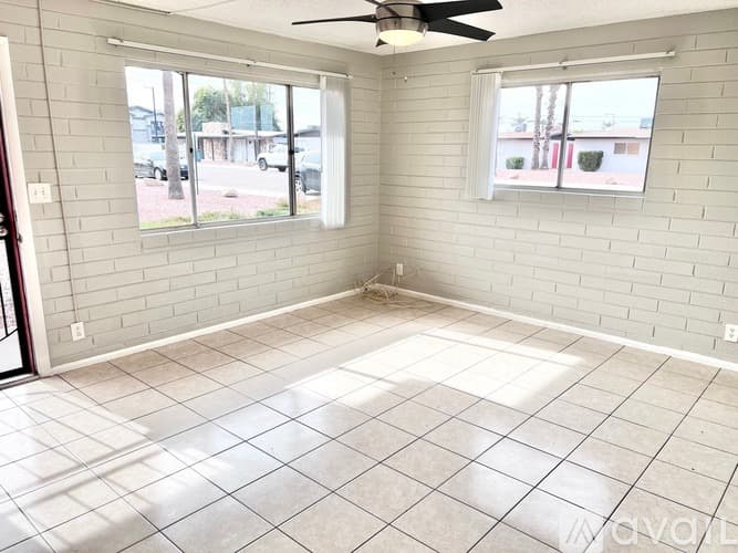 Glendale Apartment: 7013 N 76th Ave
