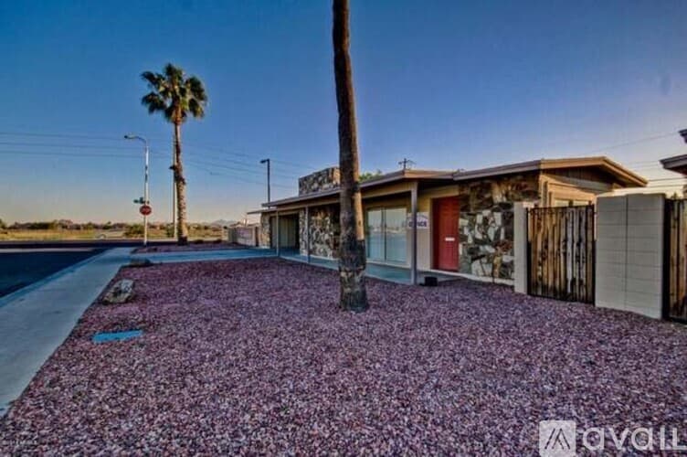 Glendale Apartment: 7013 N 76th Ave