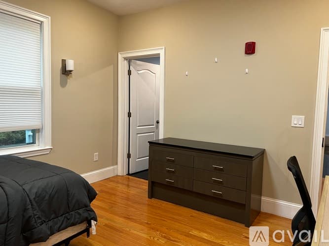 Boston Apartment: 1778 Commonwealth Ave