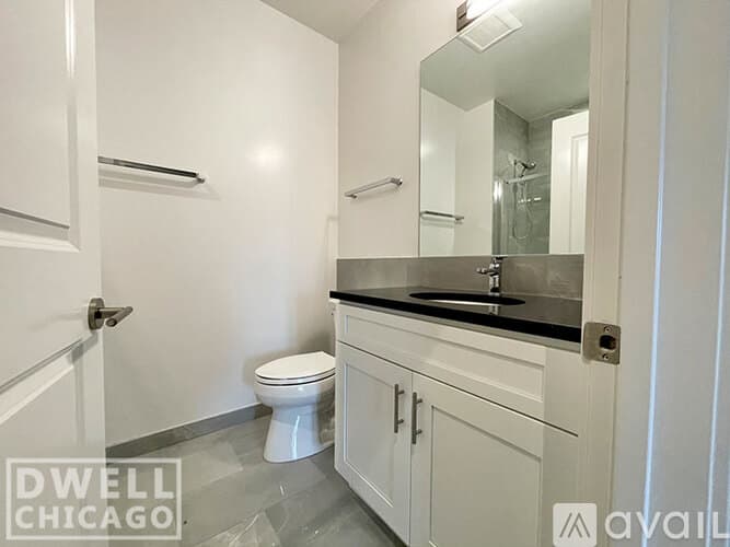 Chicago Apartment: 927 Irving Park Rd