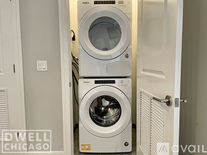 Chicago Apartment: 927 Irving Park Rd
