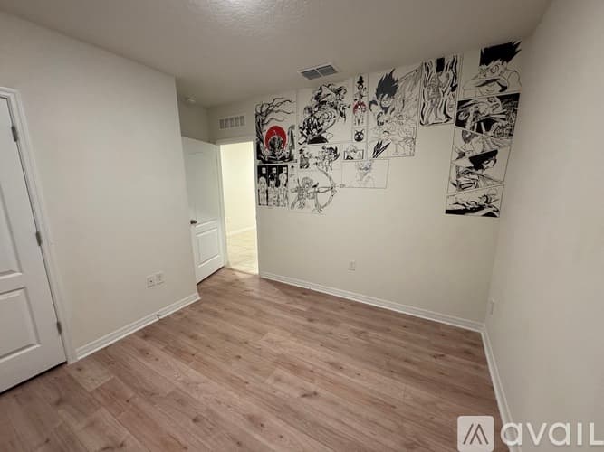 Edgewater House: 2718 Fieldbrooke Way