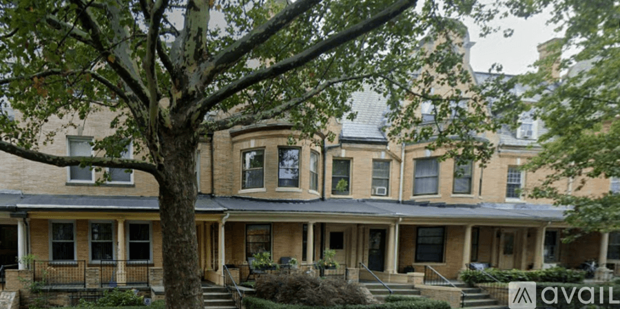 Brookline Apartment: 186 Naples Rd