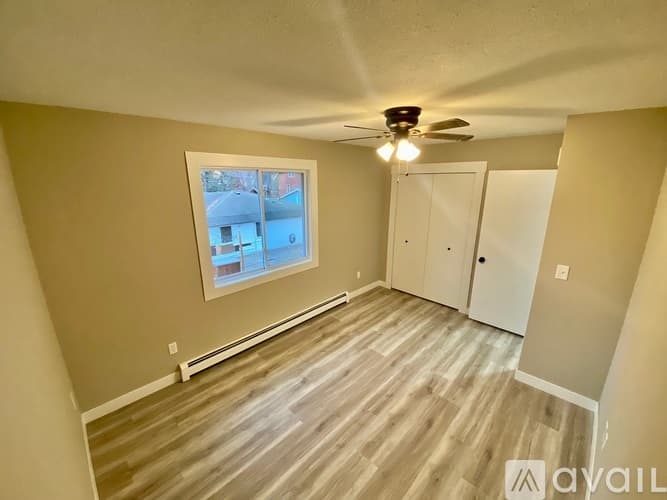 Prior Lake House: 4310 Grainwood Cir NE
