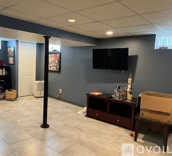 Liverpool House: 7361 Cedar Post Road