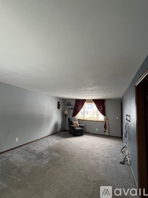 Liverpool House: 7361 Cedar Post Road