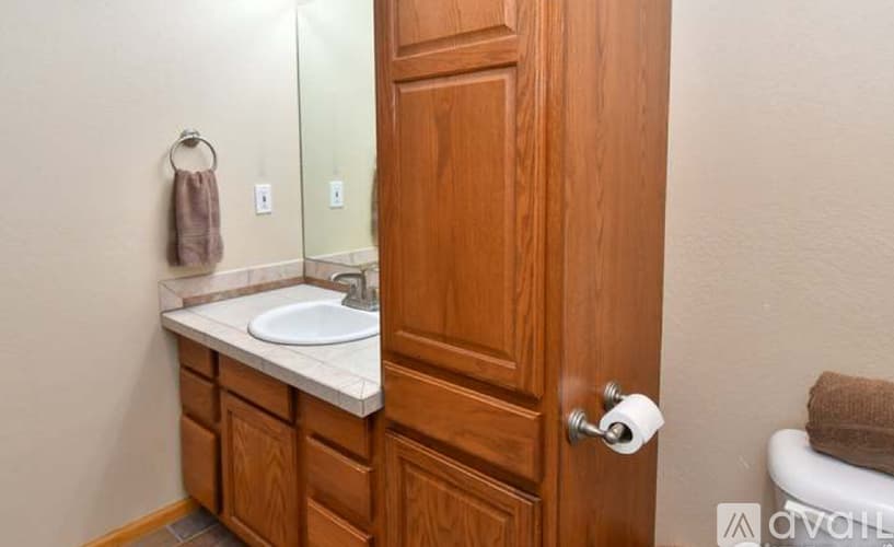 Arvada House: 10439 West 82nd Avenue