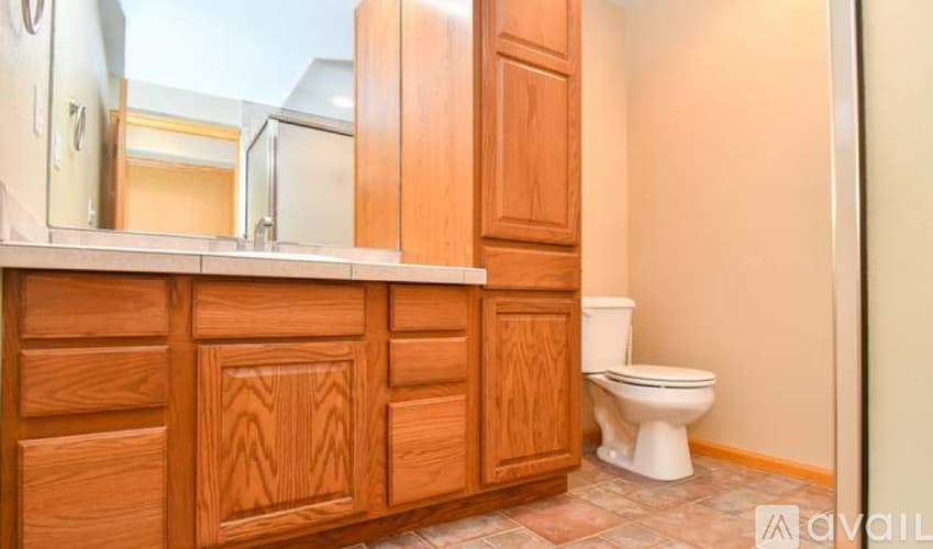 Arvada House: 10439 West 82nd Avenue