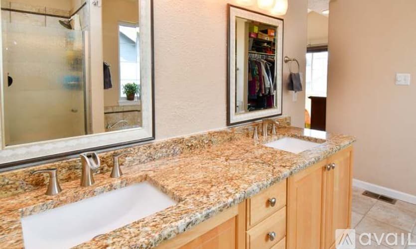 Arvada House: 10439 West 82nd Avenue
