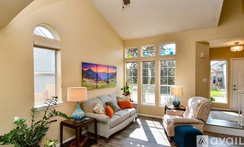 Arvada House: 10439 West 82nd Avenue