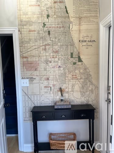 Chicago Apartment: 6145 S Eberhart Ave