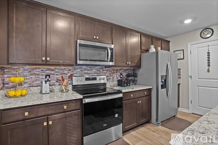 New Kent House: 7774 Lovegrass Terrace
