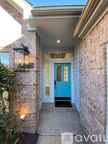 Arlington House: 2409 North Hunter Place Lane