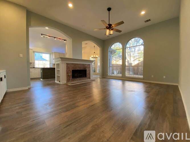 Arlington House: 2409 North Hunter Place Lane