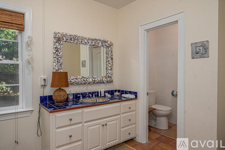 Tybee Island House: 1701 Chatham Ave
