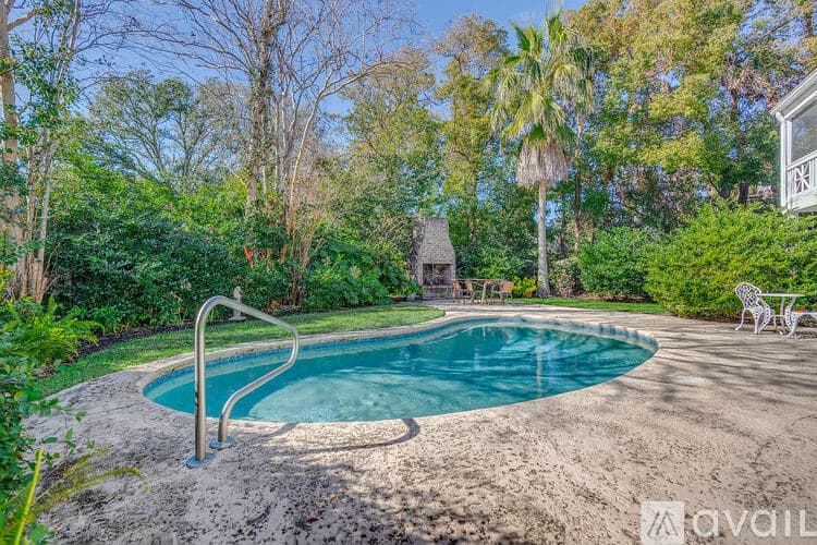 Tybee Island House: 1701 Chatham Ave