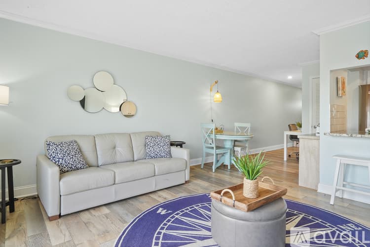 St. Pete Beach Apartment: 4103 Gulf Blvd