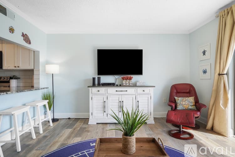 St. Pete Beach Apartment: 4103 Gulf Blvd