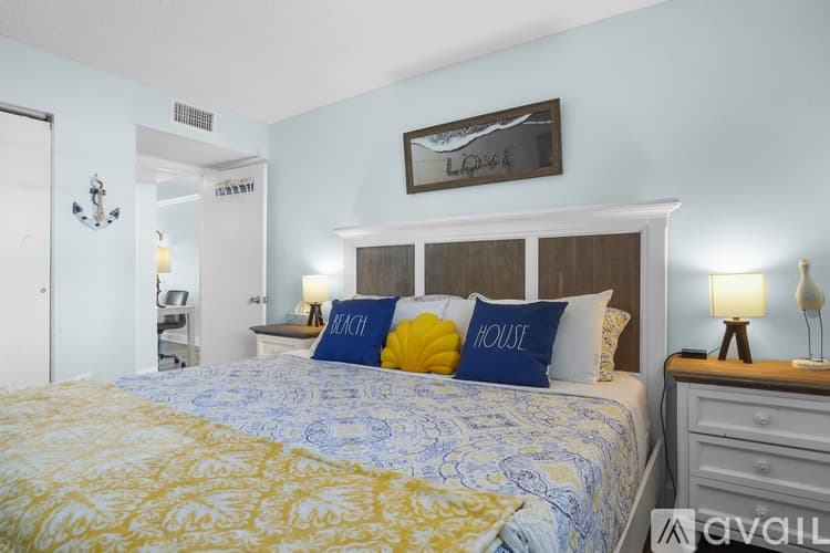 St. Pete Beach Apartment: 4103 Gulf Blvd