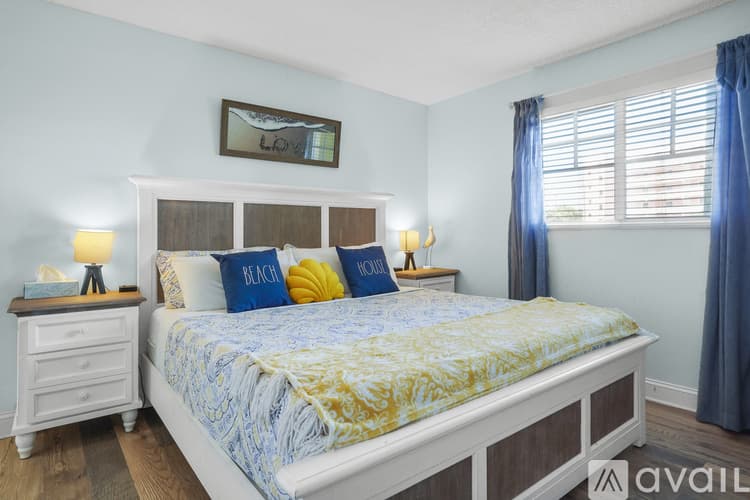 St. Pete Beach Apartment: 4103 Gulf Blvd