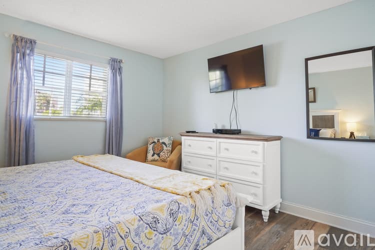 St. Pete Beach Apartment: 4103 Gulf Blvd