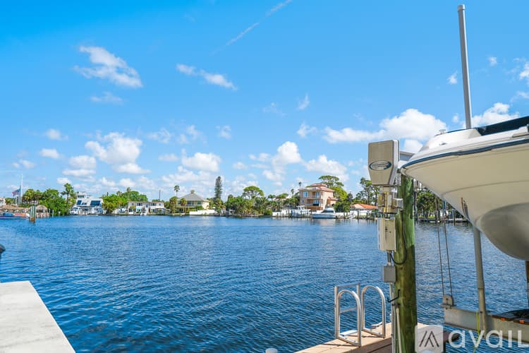 St. Pete Beach Apartment: 4103 Gulf Blvd