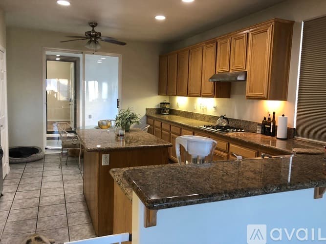 Lake Elsinore Apartment: Kimberly Ct