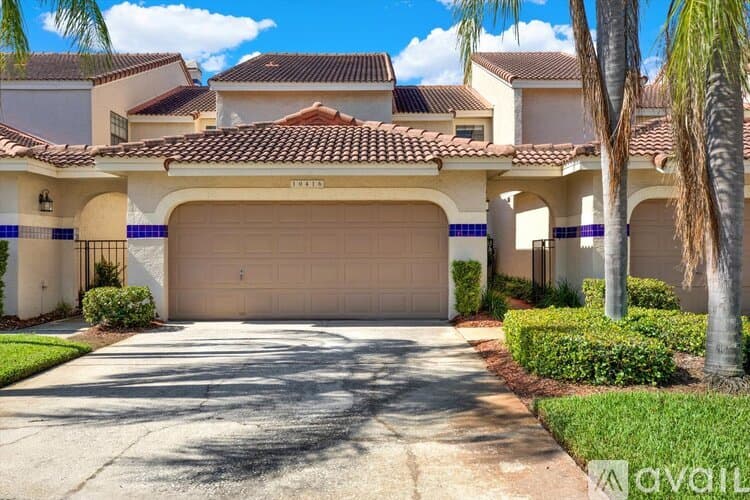 Tampa Condo: 10416 Saint Tropez Place