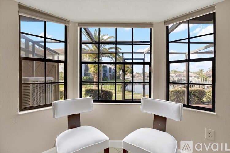 Tampa Condo: 10416 Saint Tropez Place