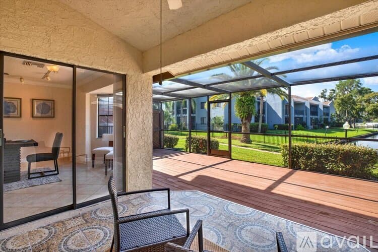 Tampa Condo: 10416 Saint Tropez Place
